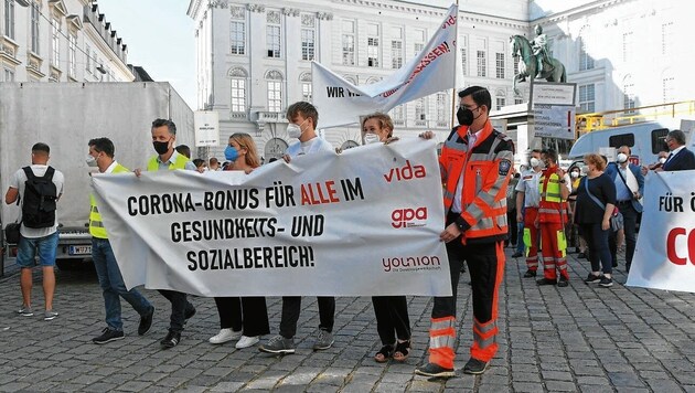 Der Corona-Bonus wurde schon lange versprochen. (Bild: APA/Roland Schlager)