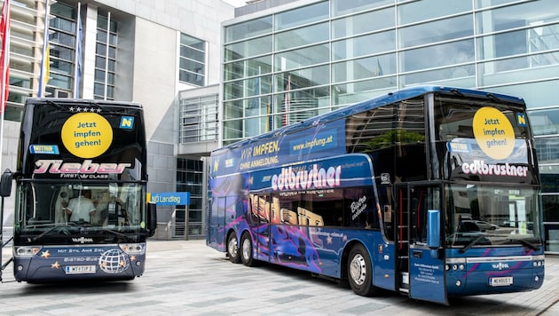 30.000 Personen wurden in den Bussen geimpft, viele von ihnen holten sich den dritten Stich (Bild: Imre Antal)