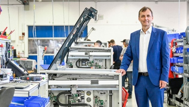 Andreas Penz (57) ist bereits seit 20 Jahren Geschäftsführer des Laser-Spezialisten. (Bild: Alexander Schwarzl)