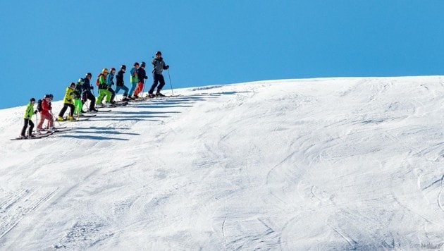 Skikurse mit großen Gruppen: Die werden in der kommenden Saison wohl seltener (Bild: EXPA/ JFK)