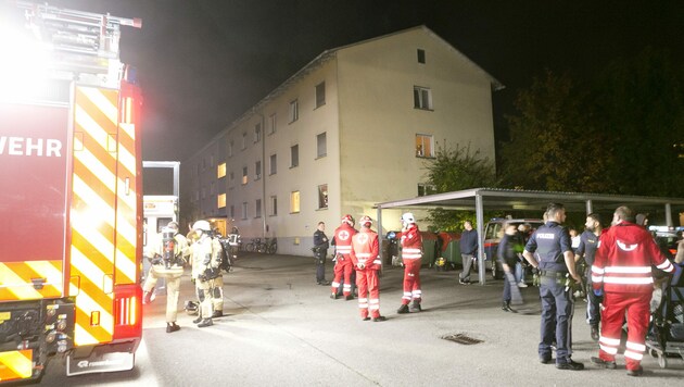 Einsatzkräfte von Feuerwehr, Rettung und Polizei waren in Dornbirn vor Ort. (Bild: Mathis Fotografie)