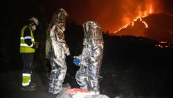 Für die Betroffenen ist der Feuerberg auf La Palma eine Katastrophe. Aber die Naturgewalten faszinieren auch. (Bild: AFP)