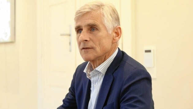 Außenminister Michael Linhart (Bild: Jöchl Martin)