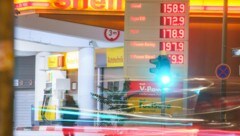 Eine Tankstelle in Deutschland (Bild: APA/dpa/Frank Rumpenhorst)