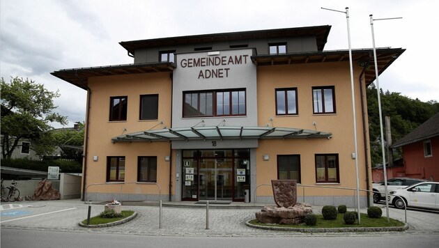 Das Gemeindeamt in Adnet. (Bild: Andreas Tröster)