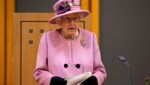 Queen Elizabeth lehnte die Auszeichnung eines Seniorenmagazins ab, weil sie der Meinung ist, „man ist so alt, wie man sich fühlt“. (Bild: AFP)