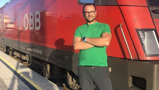 Klima-Aktivist Christian Oberlechner fordert starken Bahn-Ausbau für den Klimaschutz (Bild: Privat)