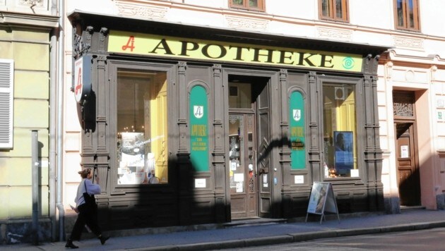 Die Apotheke in der Grazer Heinrichstraße (Bild: Christian Jauschowetz)