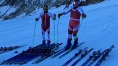 Christopher Neumayer (li.) bei den Ski-Tests mit Bruder Bernard. (Bild: Neumayer)