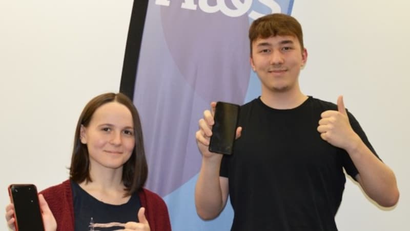 Riccarda Stolz und Lukas Subr kreierten die App „Pawtner“. (Bild: wkw/esp)