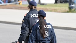 Kollegen, die zur „Sonderverwendung“ zugeteilt sind, dazu zahlreiche Überstunden: Grazer Polizisten sind unzufrieden (Bild: P. Huber)