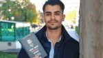 Osama Abu El Hosna hat ein Buch über seine traumatischen Erlebnisse als Flüchtling und über die Wiener Terrornacht geschrieben. (Bild: Zwefo)