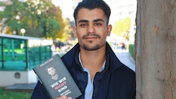 Osama Abu El Hosna hat ein Buch über seine traumatischen Erlebnisse als Flüchtling und über die Wiener Terrornacht geschrieben. (Bild: Zwefo)