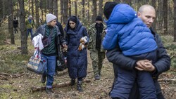 Flüchtlinge in Kleszczele, Polen (Bild: Wojtek RADWANSKI / AFP)
