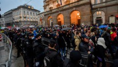 In zahlreichen italienischen Städten kam es am Samstag zu Protesten. (Bild: Claudio Furlan)