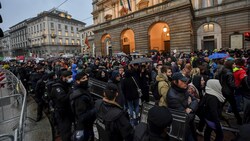 In zahlreichen italienischen Städten kam es am Samstag zu Protesten. (Bild: Claudio Furlan)
