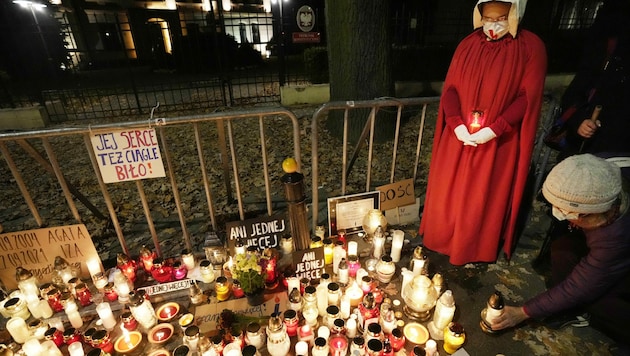 Frauenrechtsorganisationen hatten zu Protestkundgebungen unter der Parole „Nicht auch nur eine mehr!“ aufgerufen. (Bild: AP)