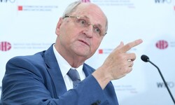 Fiskalratschef Christoph Badelt sieht Defizite beim Doppelbudget der Regierung. 