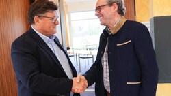 Rainer Wimmer (li.), Bundesvorsitzender der PRO-GE, und Johannes Collini, Geschäftsführer Fachverband Metalltechnische Industrie (Bild: APA/FRANZ NEUMAYR)