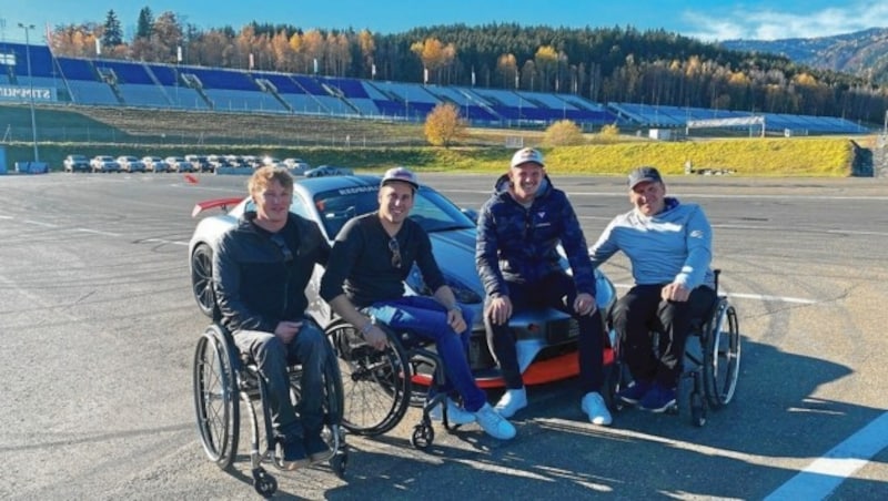 Markus Gfatterhofer, Lukas Müller und Thomas Morgenstern (v. li.) gaben unter der Anleitung von Instruktor Reini Sampl Gas. (Bild: Michael Gratzer)