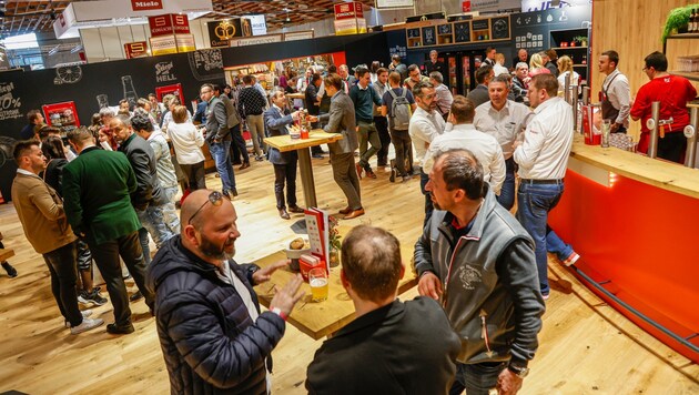 Aussteller wie die Stiegl-Brauerei lockten die Besucher der Gast-Messe mit Neuem und Altbewährtem. (Bild: Tschepp Markus)