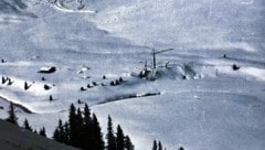 Die Talstation der niemals in Betrieb gegangenen Schareck-Seilbahn in Sportgastein im Winter 1975. (Bild: GERHARD SCHIEL)