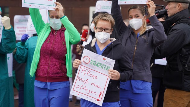 Das Gesundheitspersonal hat die Nase gestrichen voll (Bild: ÖGB Vorarlberg)