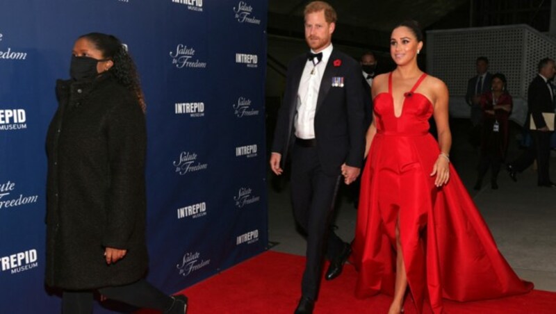 Harry und Meghan bei der Salute To Freedom Gala in New York (Bild: APA/Dia Dipasupil/Getty Images/AFP )