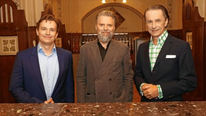 Die Fragen an Staatsoperndirektor Roščić stellten im „Club 3“ Norman Schenz („Kronen Zeitung“), Gert Korentschnig („Kurier“) und Christian Rainer („Profil“). (Bild: Klemens Groh)