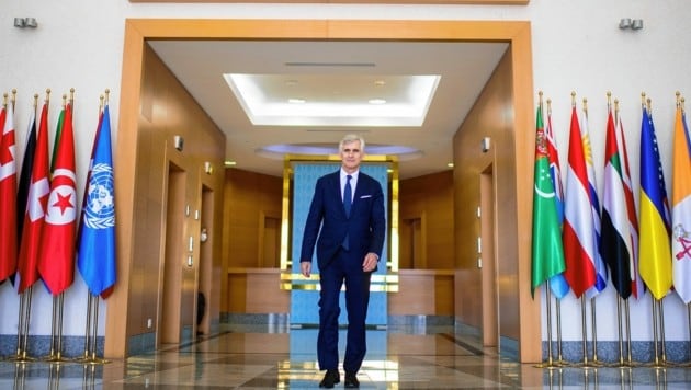 Außenminister Michael Linhart im turkmenischen Außenministerium in Aschgabat (Bild: BMEIA/ Michael Gruber)