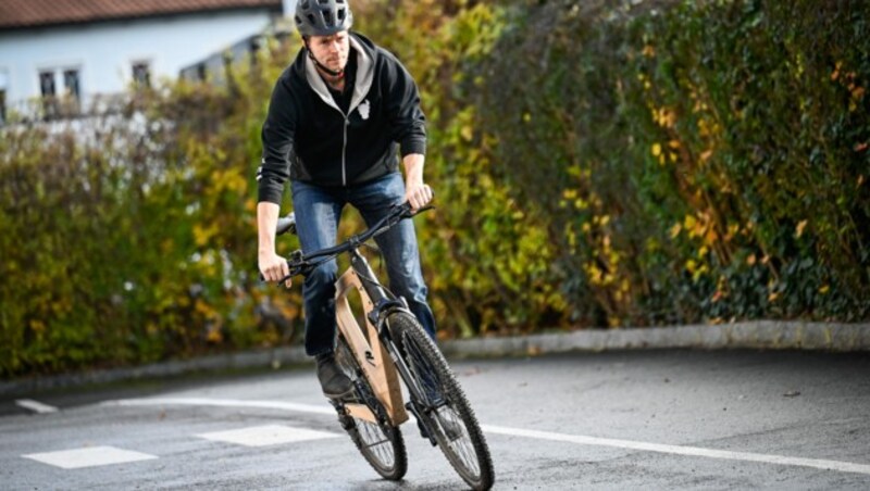 Mehr als 1000 Räder verkaufen die Trauner heuer. (Bild: Alexander Schwarzl)