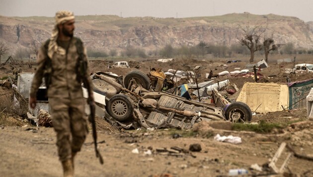 Die völlig zerstörte Stadt Baghouz im Jahr 2019 (Bild: AFP)