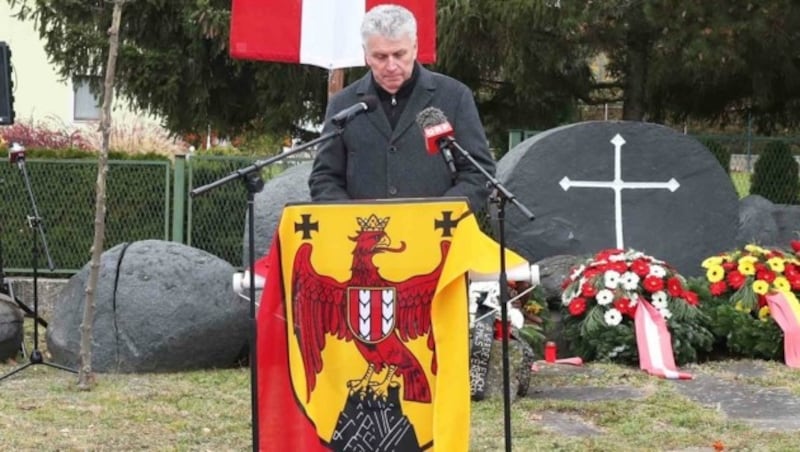 Der Historiker Helmut Brettl erzählte über das „Zigeunerlager Lackenbach“. (Bild: Judt Reinhard)