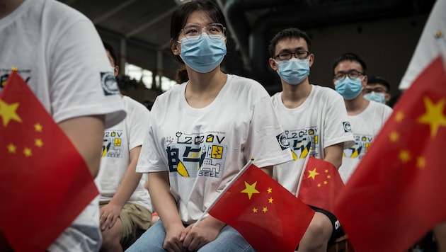 Studenten der Huazhong University of Science (Bild: AFP)