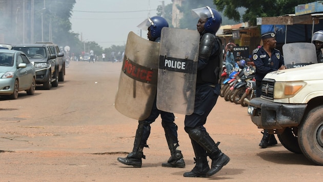 Fuerzas policiales en Burkina Faso (Bild: AFP or licensors)