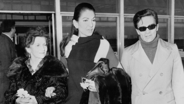 Pier Paolo Pasolini (r.) mit Maria Callas (m.) und seiner Mutter (l.) im Jahr 1970 (Bild: AFP)