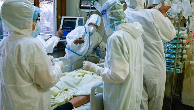 Intensivstation im Lozenets-Spital in der bulgarischen Hauptstadt Sofia (Bild: AFP)