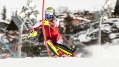 ÖSV-Ass Manuel Feller, der in der vorigen Saison seine ersten zwei Weltcupsiege einfahren konnte, arbeitet seit Montag in der Zürser Flexenarena an seiner Slalom-Form. (Bild: Maurice Shourot)