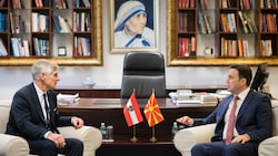 Außenminister Michael Linhart traf auf seiner Nordmazedonien-Reise auch seinen Amtskollegen Bujar Osmani. (Bild: APA/BMEIA/MICHAEL GRUBER)