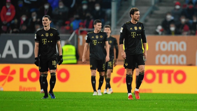 Marcel Sabitzer (ganz links) erlebte mit den Bayern einen unglücklichen Abend. (Bild: Reuters)