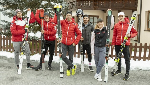 Die Vorarlberger Skicross-Armada: Fredi Berthold, Nici Lussnig, Mathias Graf, Claudio Andreatta, Sonja Gigler und Maxi Jagg (v. li.). (Bild: Maurice Shourot)