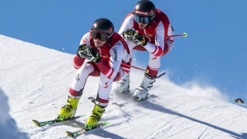 Tristan Takats (li.) war in beiden Qualis für die Rennen in Nakiska der beste ÖSV-Skicrosser. (Bild: Maurice Shourot)