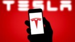 Tesla-Besitzer können ihre Autos per Handy-App aufsperren - wenn diese reibungslos funktioniert. (Bild: stock.adobe.com)