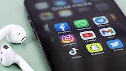 Die Social-Media-Angebote des Facebook-Konzerns Meta sowie der Foto-Messenger Snapchat müssen der EU ihre Jugendschutzmaßnahmen erklären. (Bild: © prima91 – stock.adobe.com)