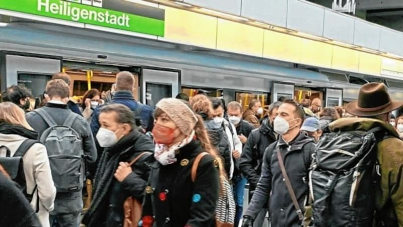 Dichtes Gedränge in der U-Bahn wie jeden Tag (Bild: privat)