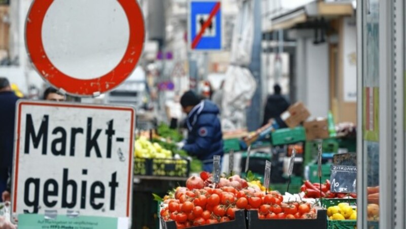 Auch Lebensmittelmärkte haben weiterhin geöffnet. (Bild: Klemens Groh)