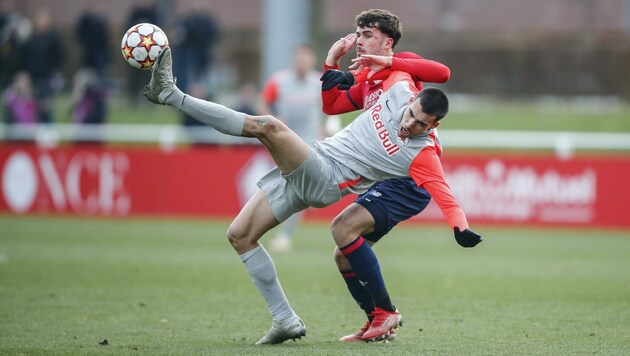 Nach Lille-Umfaller, folgt für Simic (vorne) und Co. nun ein Finalspiel. (Bild: Jasmin Walter - FC Red Bull Salzburg)