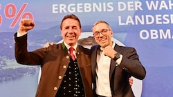 Erwin Angerer und Herbert Kickl, der eine mit ruhigen Worten, der andere polternd. Ziel ist dasselbe: Fischen im Wählerteich der Coronaskeptiker, Impfgegner und Maßnahmenkritiker. (Bild: EVELYN HRONEK)