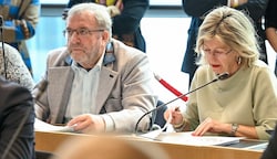 Die Linzer MFG-Gemeinderäte Norbert Obermayr und Vera Schachner (Bild: Alexander Schwarzl)