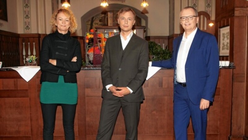 Aufnahme des TV-Formats „Club 3“ im Rathauskeller mit Christian Böhmer (Kurier), Eva Linsinger (Profil), und Klaus Herrmann (Kronen Zeitung) (Bild: Gerhard Deutsch)